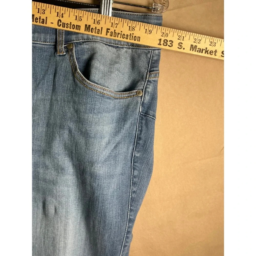 torrid bombshell skinny